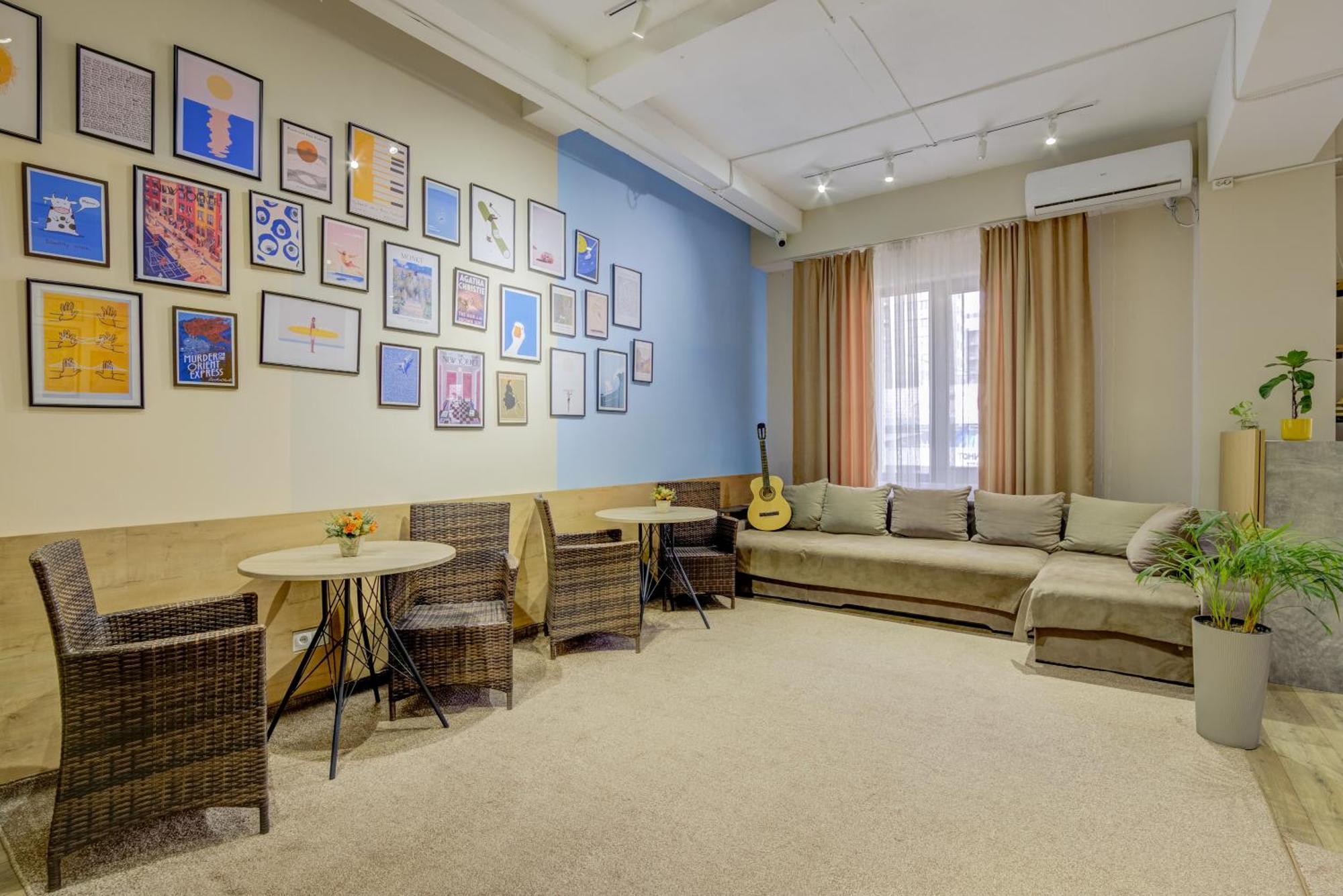 Bodo Hostel Бишкек Экстерьер фото